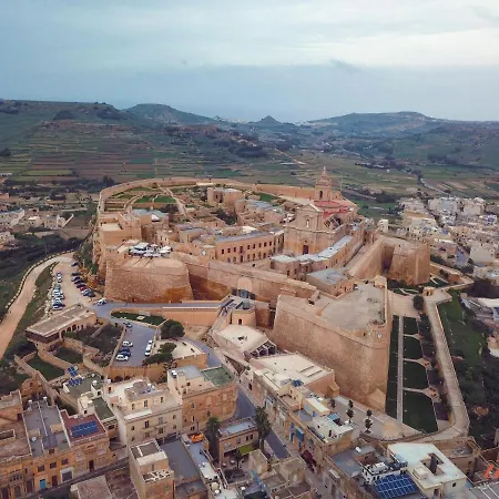 Apartament Shambala - 900 Year Old Quaint House Of Character In Gozo *