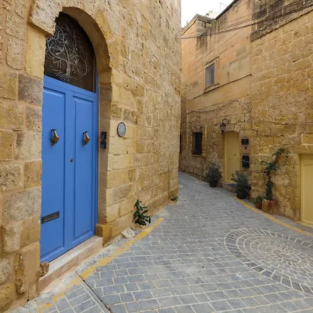 Shambala - 900 Year Old Quaint House Of Character In Gozo *