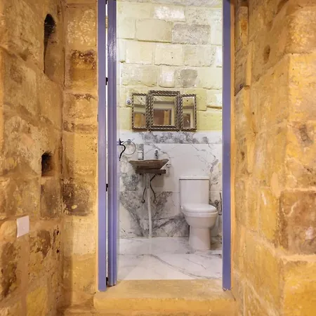 Apartament Shambala - 900 Year Old Quaint House Of Character In Gozo