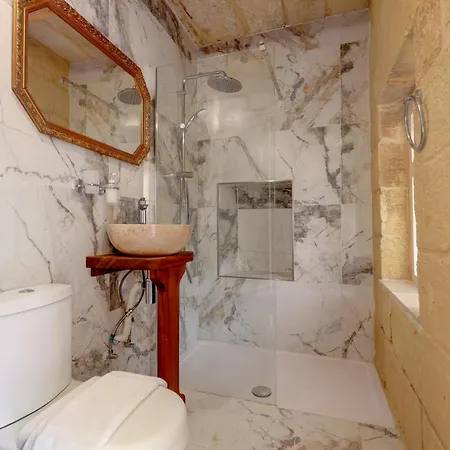 Apartman Shambala - 900 Year Old Quaint House Of Character In Gozo Victoria